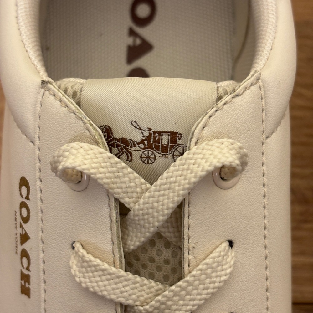 COACH Clip Low Top‎ Sneaker White Signature C Women Size 9.5 Casual Everyday - Picture 6 of 13